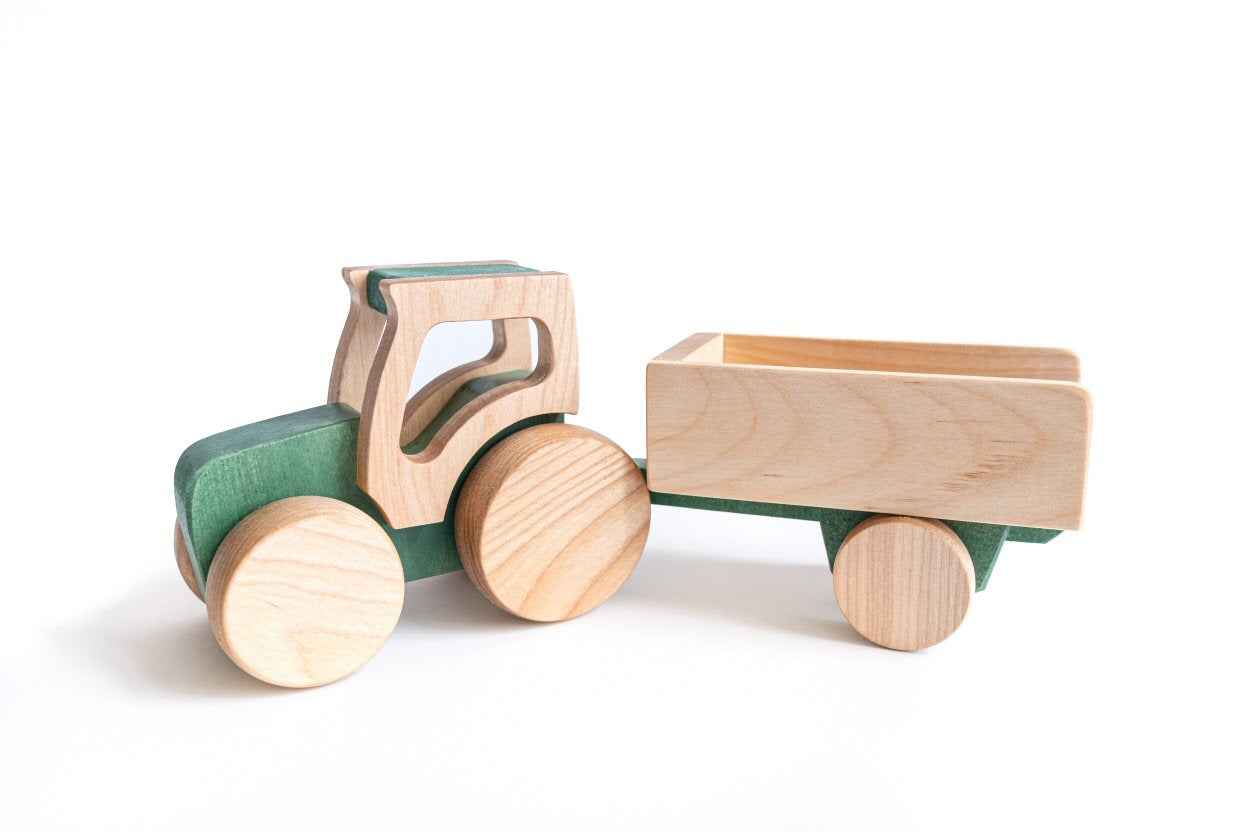 Crocolo Wooden tractor with trailer